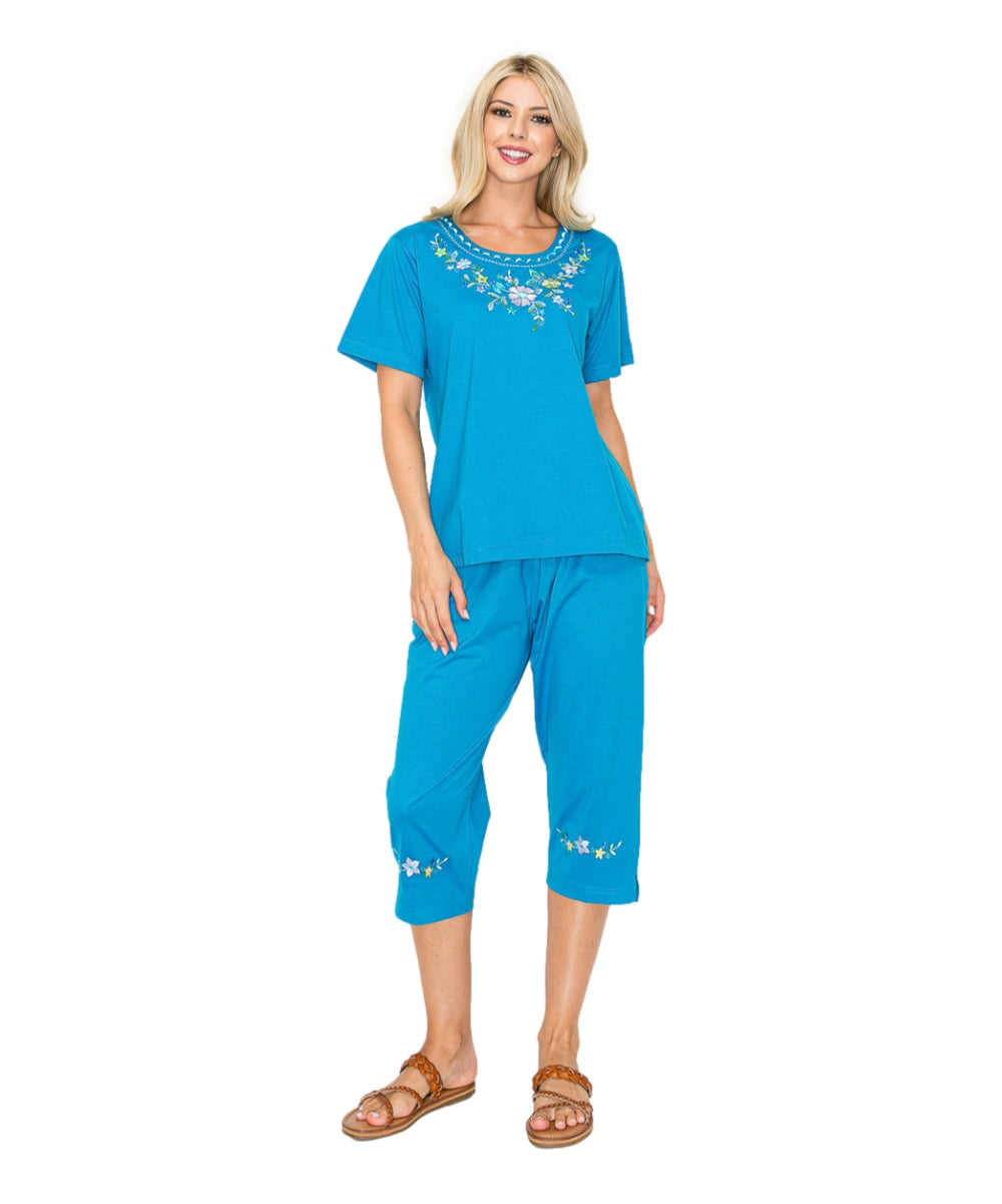 Women's Short Sleeve Embroidered Blouse and Matching Capri Set Yellow WS16