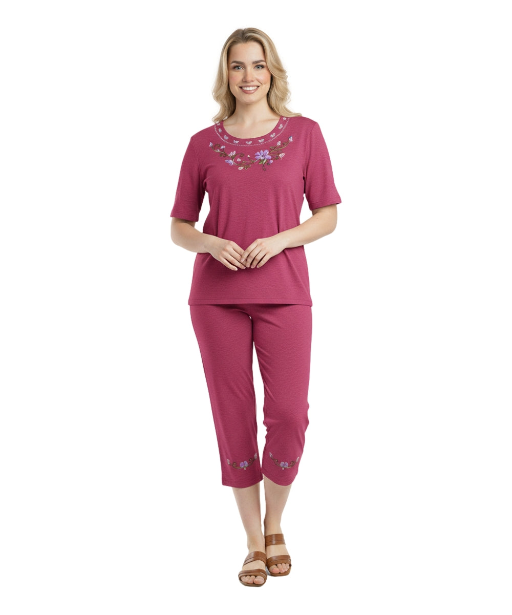 Women's Short Sleeve Embroidered Blouse and Matching Capri Set Wine WS17